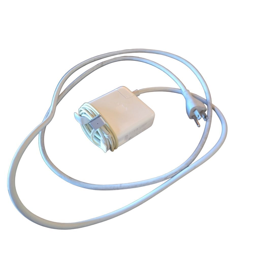 Apple/Mac White Power Adapter with Cable 60 Watt Magsafe 2